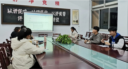 紡織科學與工程學院成立大學生科研小組 教育項目與科研文獻的研究與開發